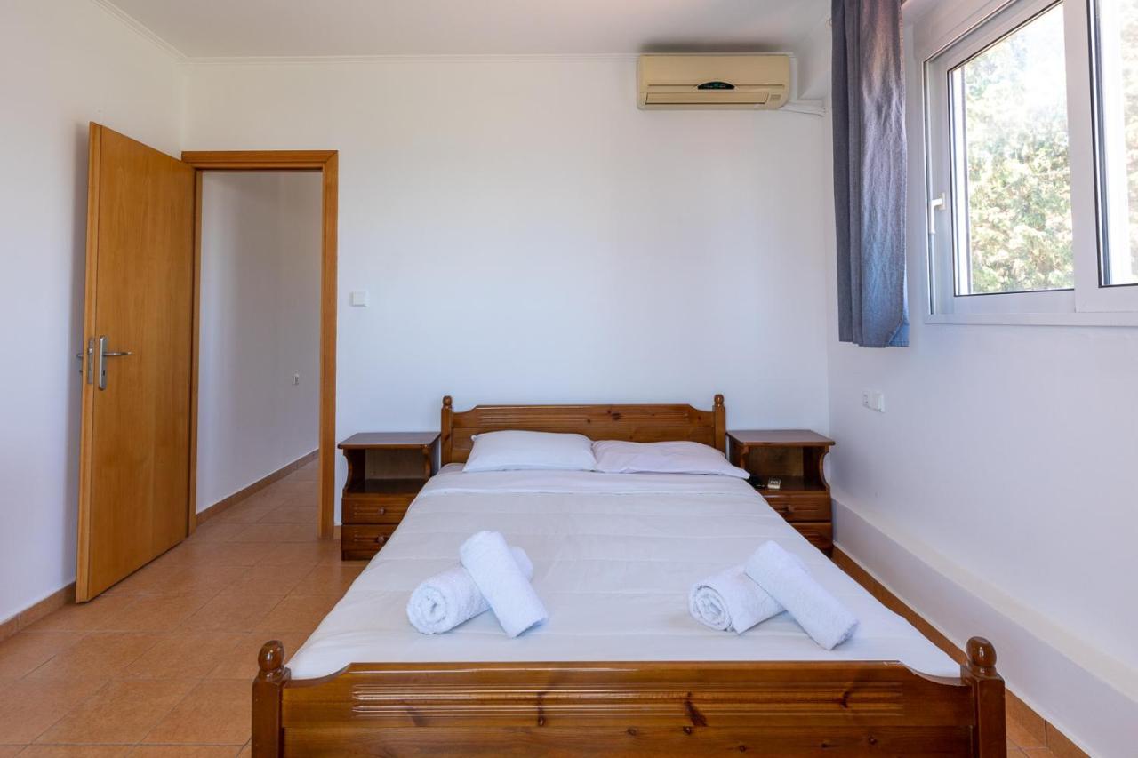 Plastiras Sea View Apartments Арханґелос Екстер'єр фото